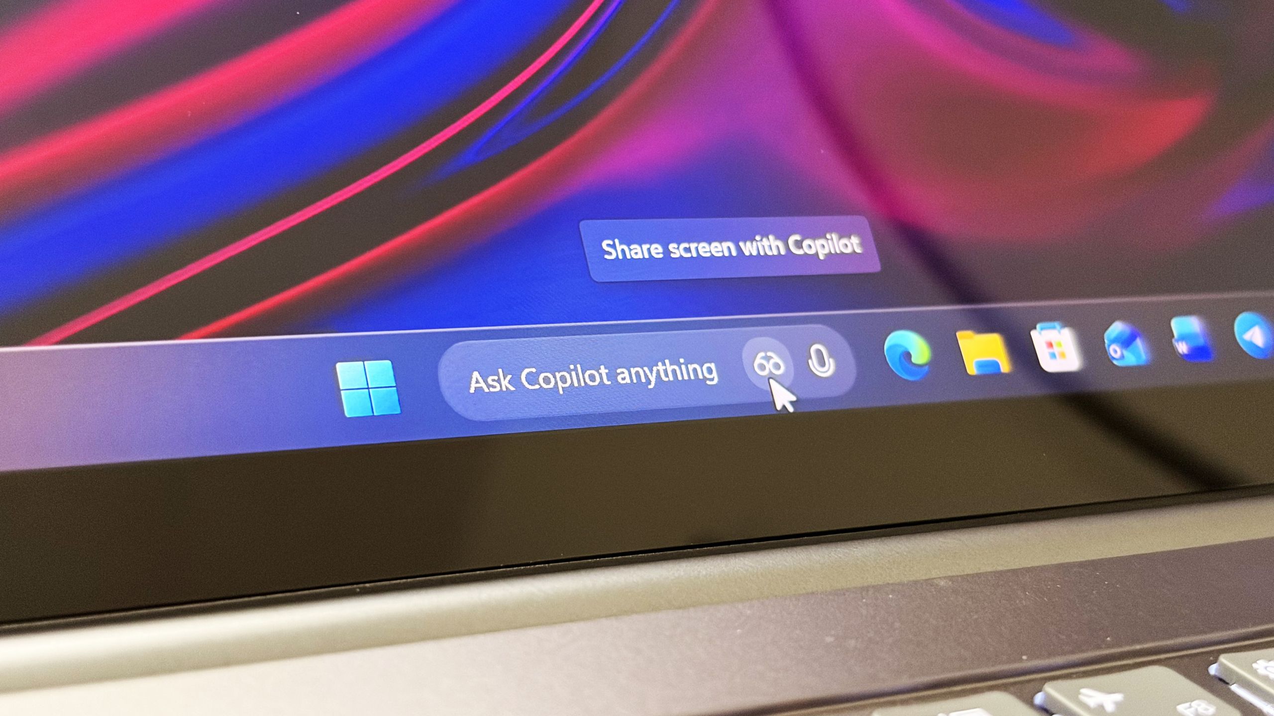 www.windowscentral.com