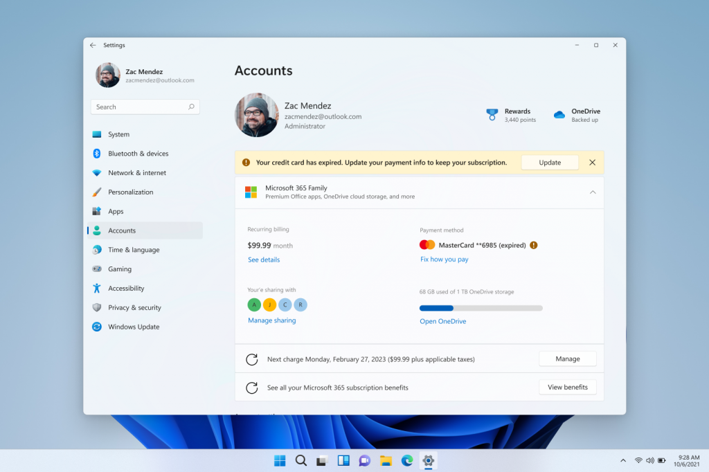 Banner shown on Account settings page alerting you to update your payment for your Microsoft 365 subscription. Banner shown on Account settings page alerting you to update your payment for your Microsoft 365 subscription.