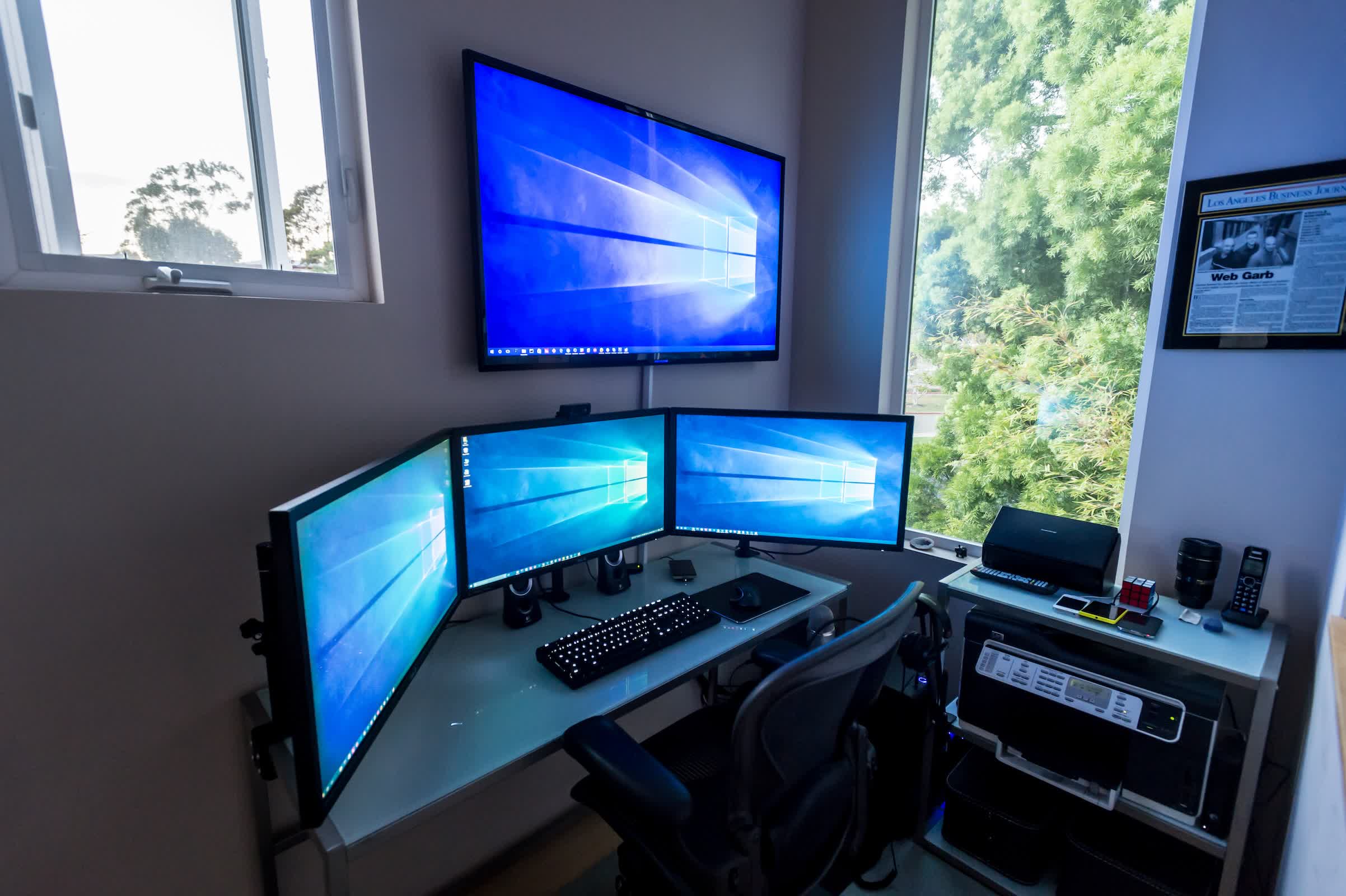 www.techspot.com