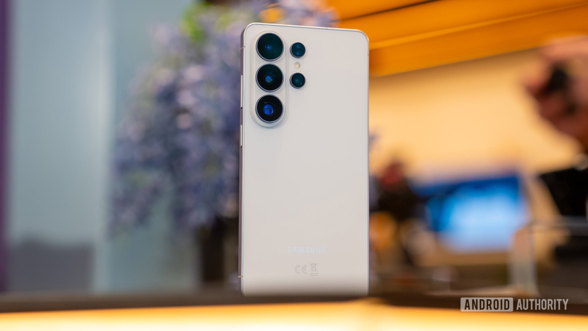 www.androidauthority.com