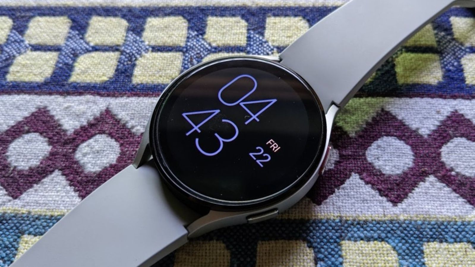 gadgets.beebom.com