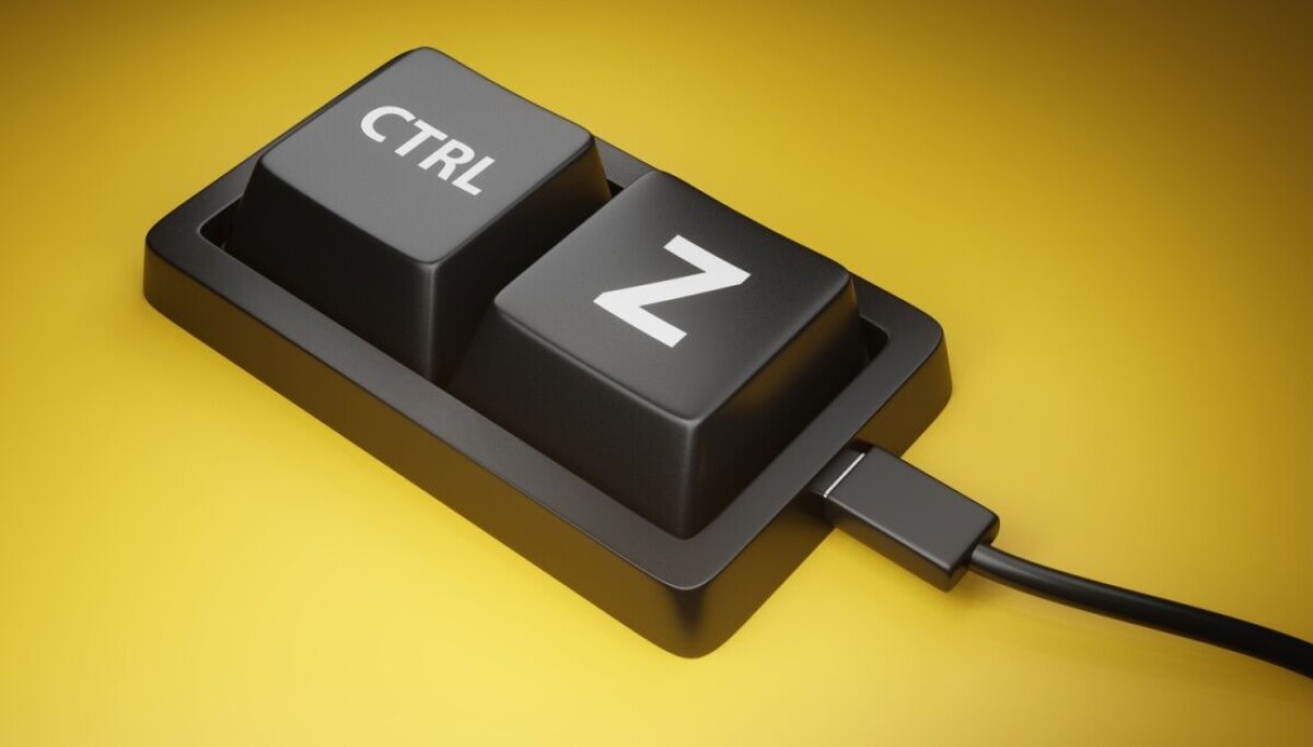 www.theregister.com